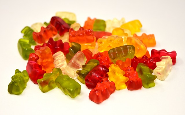 CBD gummies, CBD and food